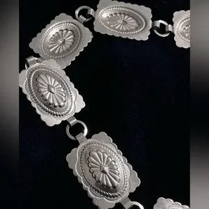 Southwestern Artist | Accessories | Southwestern Style  display picture 1